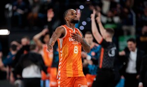 Jean Montero, con 23 puntos, lidera una contundente victoria del Valencia sobre UCAM