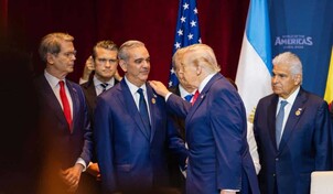 Trump califica a Abinader como "un gran tipo" y destaca labor de embajadora de EE. UU. en RD