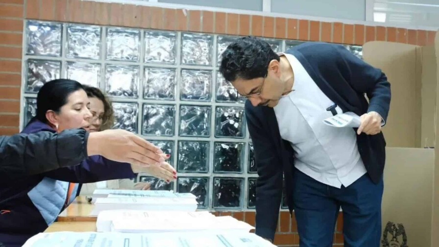 La campa&ntilde;a presidencial colombiana se reinicia tras elecciones legislativas y consultas