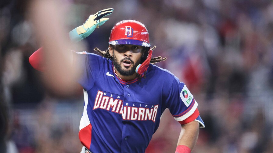 Tatis Jr. remolca a Dominicana a los cuartos de final del Clásico Mundial de Béisbol Tatis Jr. remolca a Dominicana a los cuartos de final del Clásico Mundial de Béisbol