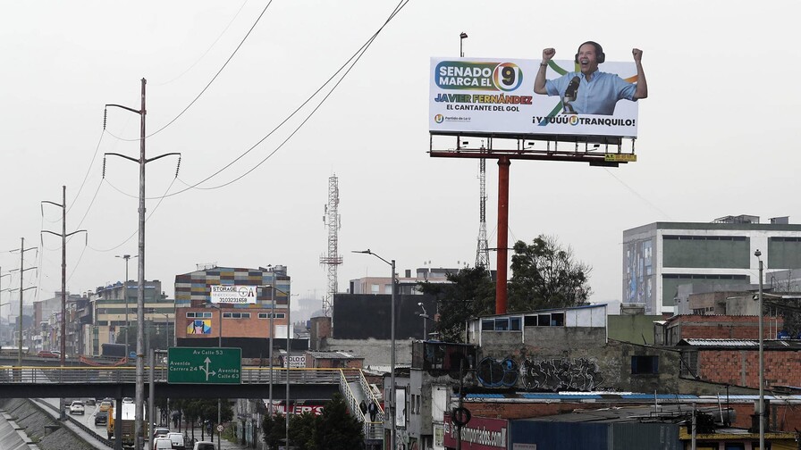 Elecciones colombianas dejan cientos de candidatos quemados, incluido &Aacute;lvaro Uribe