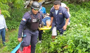 Motorista cae a una ca&ntilde;ada tras ser impactado por una yipeta en Los Jardines del Norte
