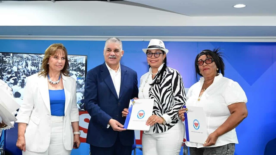 El PRD destaca importancia de la participaci&oacute;n de las mujeres en la vida pol&iacute;tica y social del pa&iacute;s