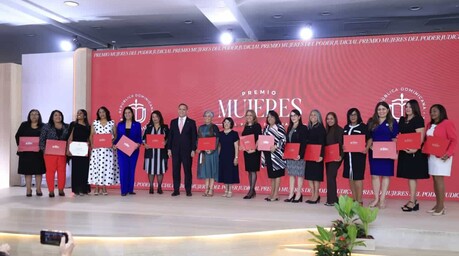 Premio Mujeres del Poder Judicial reconoce aporte femenino a la justicia dominicana