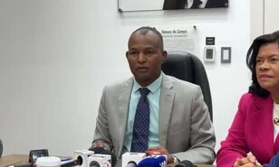 La propuesta para aumentar a seis meses la licencia materna se estudiar&aacute; junto a reforma laboral