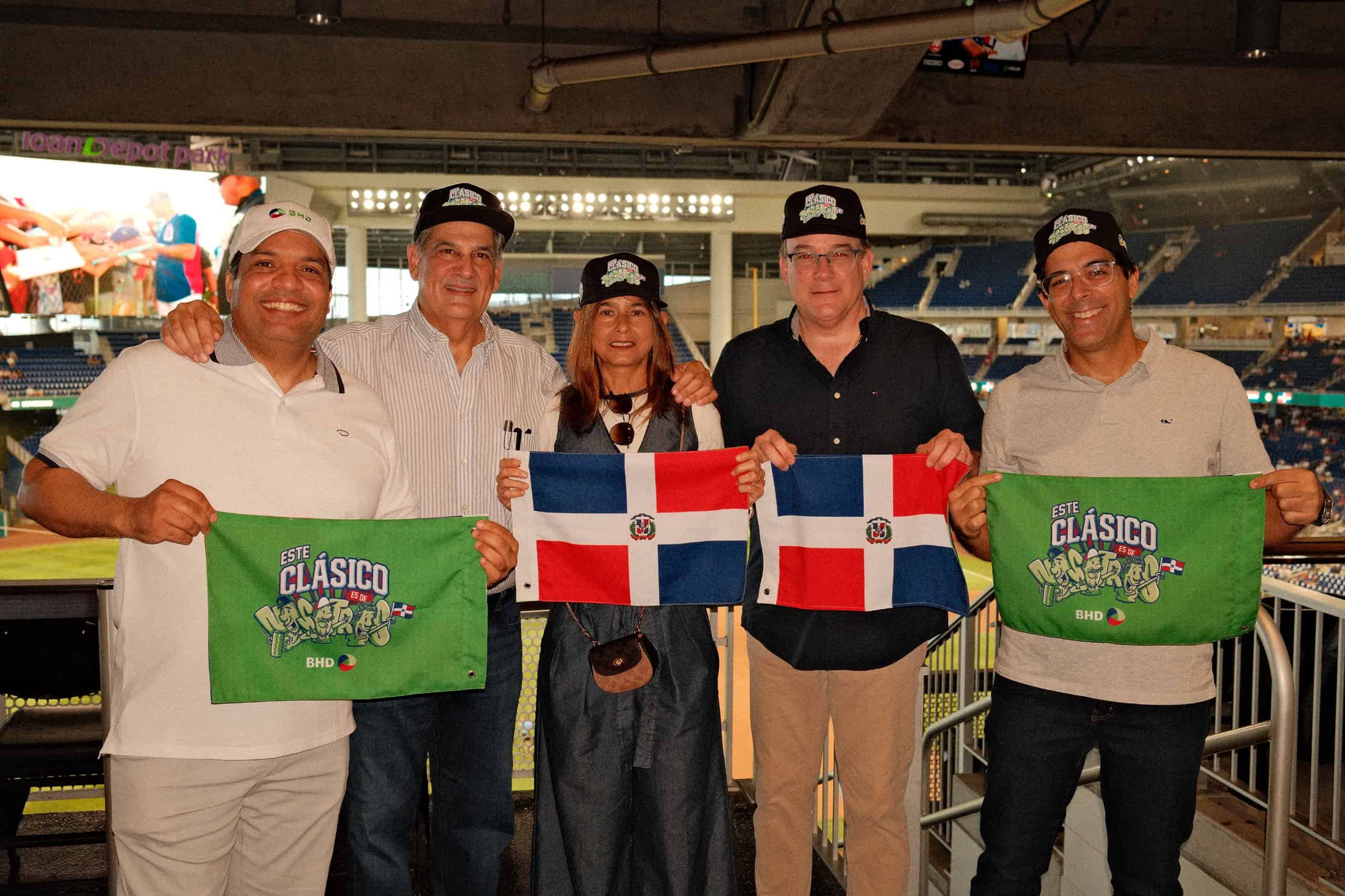 Nelson Lazala, Fernando Marranzini, Carolina Uren~a, Guillermo Dorca y Andre&acute;s Viloria.