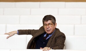 El escritor peruano Alfredo Bryce Echenique fallece a los 87 a&ntilde;os