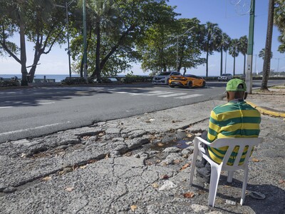 Badén dañado obliga a vehículos a detenerse en el Malecón