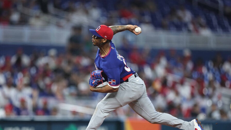 Boston llama a Brayan Bello y estar&iacute;a descartado su regreso con Dominicana al Cl&aacute;sico