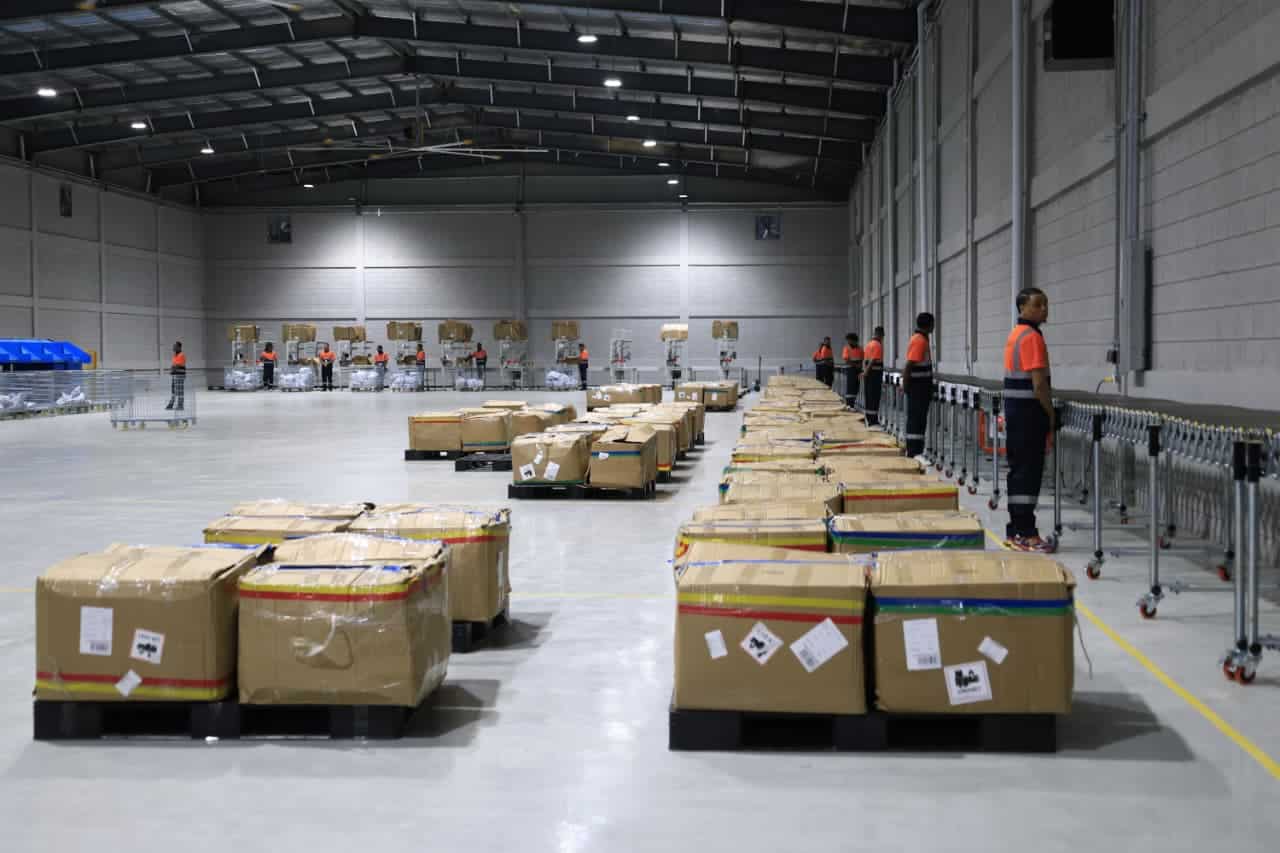 Vista de uno de los almacenes del nuevo hub log&iacute;stico de MiaCargo.