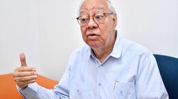 Embajador Rafael Antonio Juli&aacute;n Cedano dona al AGN m&aacute;s de cien diarios sudamericanos y caribe&ntilde;os