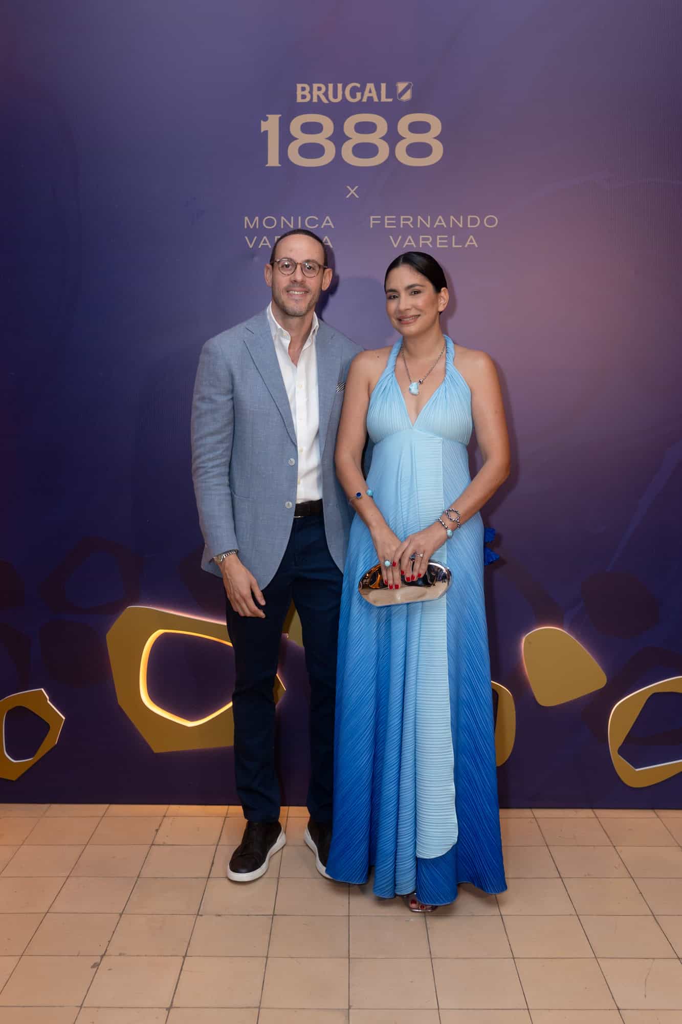 Jose J. G&aacute;mez y Helen Blandino.