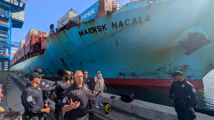 Con rayos X, drones submarinos y unidades caninas, CBP combate el narco en puerto de Fort Lauderdale