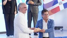 Minerd recibe de RTVD la serie educativa "Trinitarios" para fortalecer ense&ntilde;anza de la historia