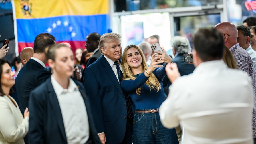 Trump se despide de Miami visitando El Arepazo, un ic&oacute;nico restaurante venezolano