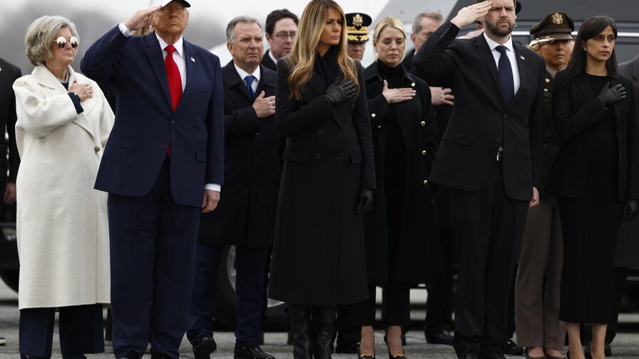 Trump reconoce diferencias "filos&oacute;ficas" con Vance sobre Ir&aacute;n, pero niega divisiones