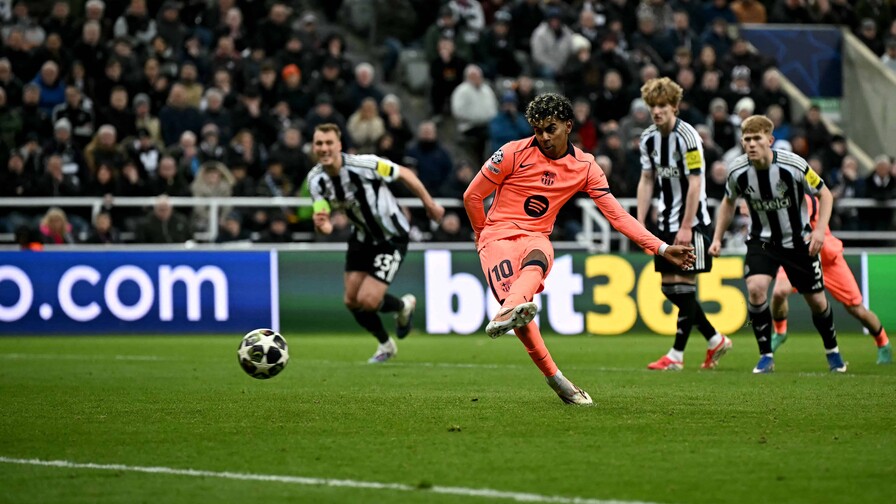 Un Barcelona gris sobrevive en Newcastle gracias a la sangre fr&iacute;a de Lamine