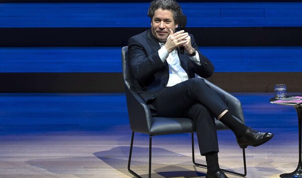 Gustavo Dudamel le responde a Chalamet: La m&uacute;sica cl&aacute;sica nace constantemente, no muere