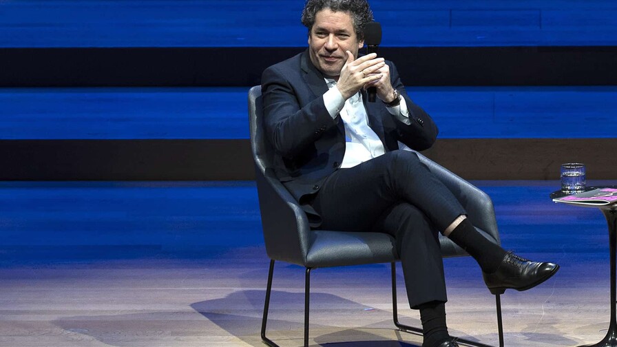 Gustavo Dudamel le responde a Timoth&eacute;e Chalamet: La m&uacute;sica cl&aacute;sica nace constantemente, no muere