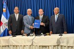 PRM deposita reforma a ley para frenar dinero ilícito en partidos y aspirantes ligados al narco PRM deposita reforma a ley para frenar dinero ilícito en partidos y aspirantes ligados al narco