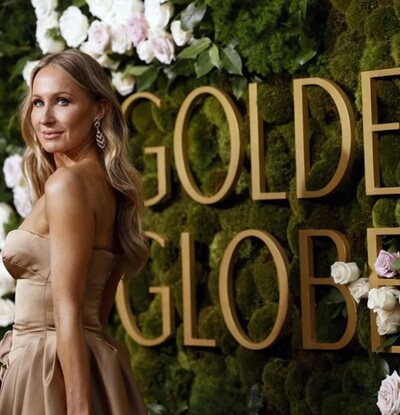 La comediante Nikki Glaser vuelve a conducir los Globos de Oro