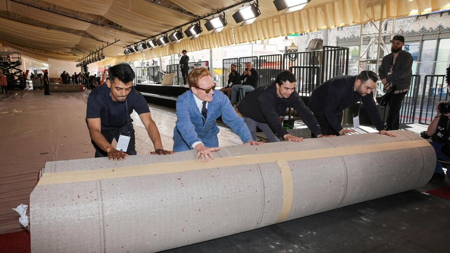 Hollywood prepara la alfombra roja para la gran noche del cine