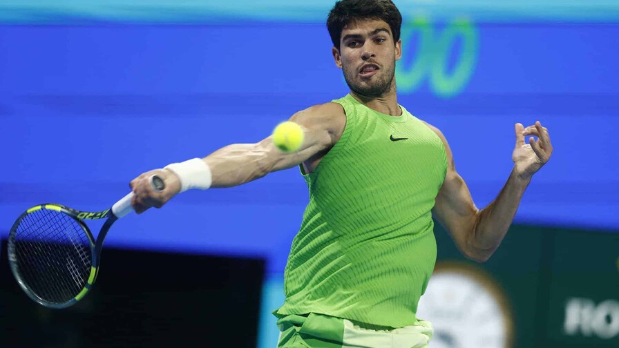 Alcaraz firma un sólido debut del US Open en su regreso tras lesión Alcaraz firma un sólido debut del US Open en su regreso tras lesión