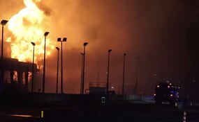 Guerra en Medio Oriente provoca perturbaci&oacute;n -hist&oacute;rica- del suministro mundial de petr&oacute;leo