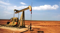 El petr&oacute;leo de Texas sube un 7.87 % tras el anuncio de EE. UU. de liberar barriles de crudo