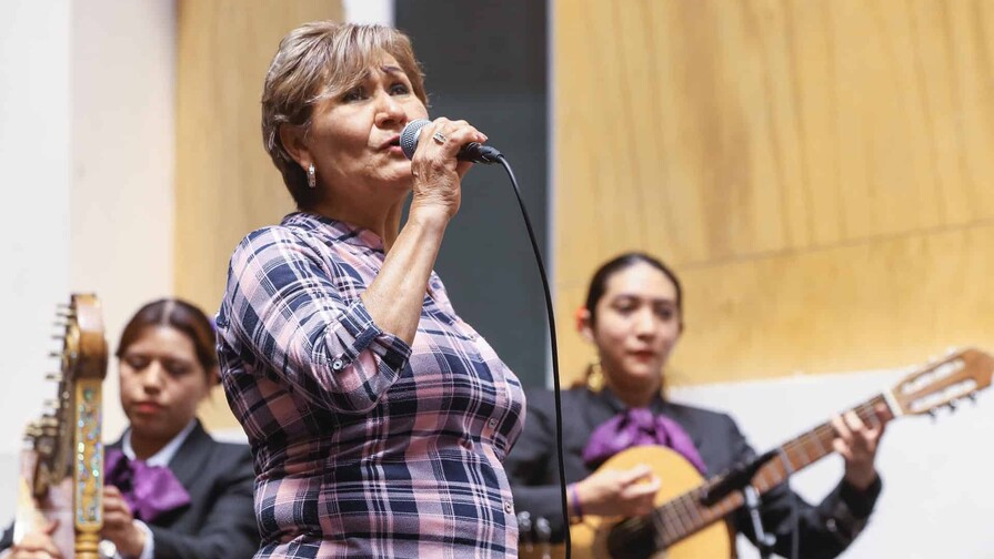 Rosa Mar&iacute;a L&oacute;pez, la pionera que abri&oacute; camino al mariachi femenino