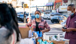 Dominicana en NY: "Me han llevado presa como 20 veces por vender en la calle"; nueva ley elimina riesgo de c&aacute;rcel