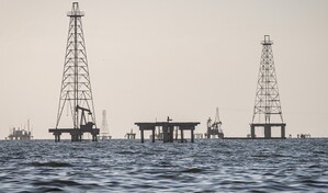 El alza del crudo amenaza con frenar los recortes de tasas en Latinoam&eacute;rica