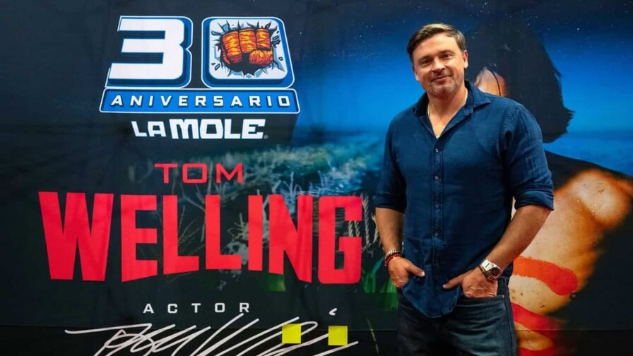 Smallville celebra 25 años con sus actores principales en convención de cómics en México Smallville celebra 25 años con sus actores principales en convención de cómics en México