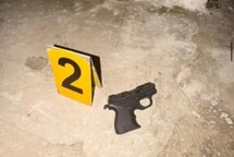 Santiago: Polic&iacute;a mata a implicado en muerte de una joven cuando le entraron a tiros en su casa