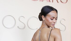 Zo&eacute; Salda&ntilde;a, Rosa Byrne y Renate Reinsve, primeras en pisar la alfombra roja de los &Oacute;scar