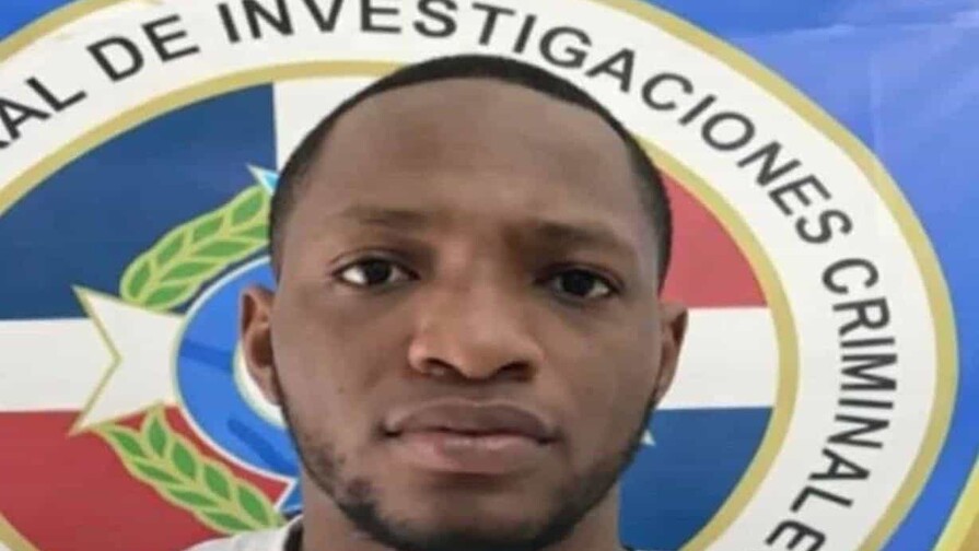 Polic&iacute;a identifica y persigue hombre acusado de ultimar a otro en Villa Mella