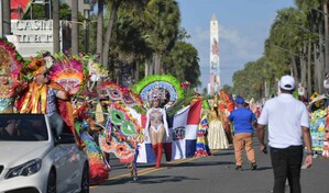 Con los Taimáscaro como protagonistas, arranca el Desfile Nacional de Carnaval 2026