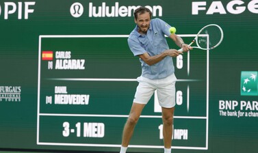 Medvedev, J&oacute;dar y Paul avanzan a cuartos en el Masters 1000 de Shangh&aacute;i