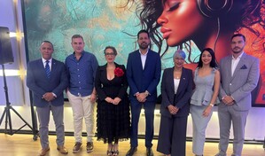 Adomere realiza panel de expertos sobre fertilidad