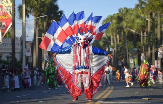Color, m&uacute;sica, arte y tradici&oacute;n en el Desfile Nacional de Carnaval 2026