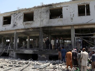 Ataque hospital Kabul deja más de 200 muertos y 400 heridos