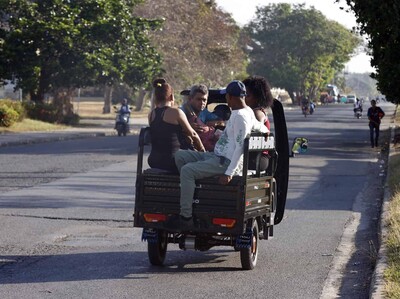 Cuba permitirá a sus ciudadanos en el exterior invertir en el país