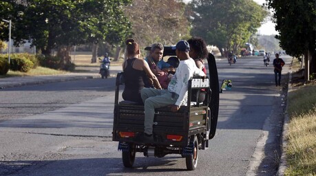 Cuba permitir&aacute; a sus ciudadanos en el exterior invertir en el sector privado
