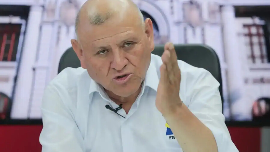 ¿Quién era Napoleón Becerra, el candidato presidencial peruano fallecido en un accidente? ¿Quién era Napoleón Becerra, el candidato presidencial peruano fallecido en un accidente?