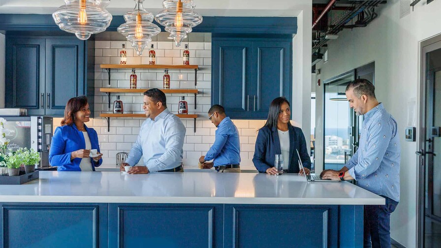 Casa Brugal, primera empresa del país con Plan de Ahorro Complementario para Retiro Casa Brugal, primera empresa del país con Plan de Ahorro Complementario para Retiro