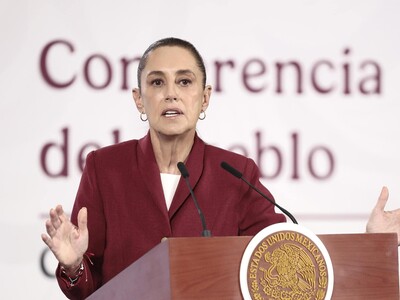 Claudia Sheinbaum gesto de acercamiento de Felipe VI