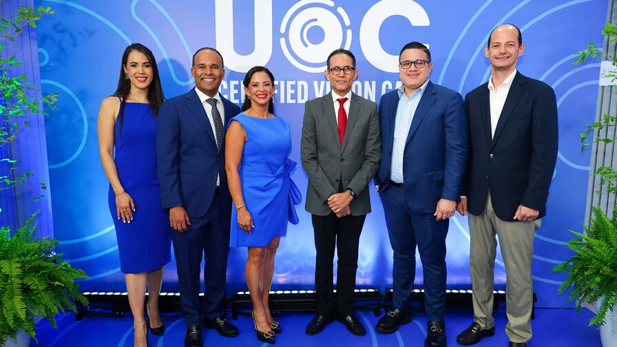 Cuando la visión se cuida bajo estándares internacionales Cuando la visión se cuida bajo estándares internacionales