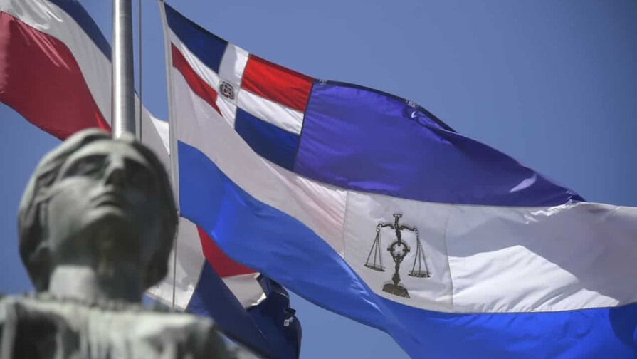 Presentan querella por intento de homicidio contra mujer que hiri&oacute; agente de la Digesett en Santiago