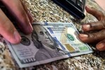 El d&oacute;lar cae a su nivel m&aacute;s bajo en lo que va de a&ntilde;o