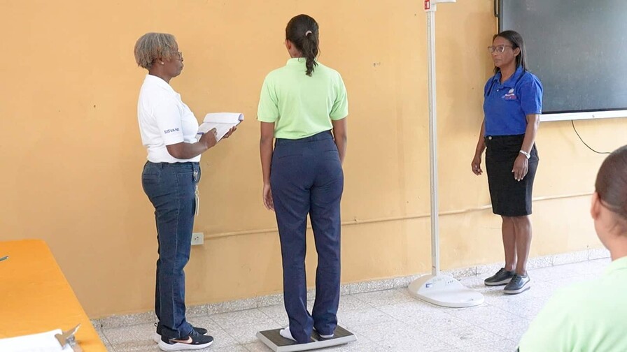 Inabie abre licitaci&oacute;n para distribuir gomas multivitam&iacute;nicas a 70 mil estudiantes